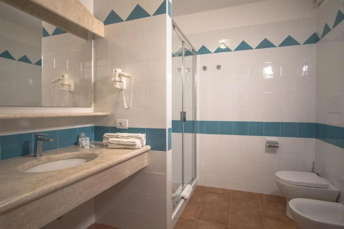 Superb Le Residenze Del Golfo Di Orosei 1 Bedroom Apartment For 4 People